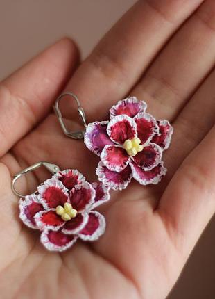Серьги цветы "бордовые фиалки"