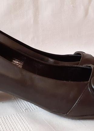 Женские туфли балетки лодочки bata кожаные. 40р/26 см.1 фото