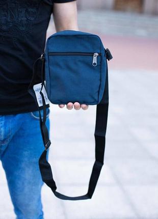 Сумка мессенджер через плечо eastpak the one messenger естпак истпак барсетка синяя6 фото