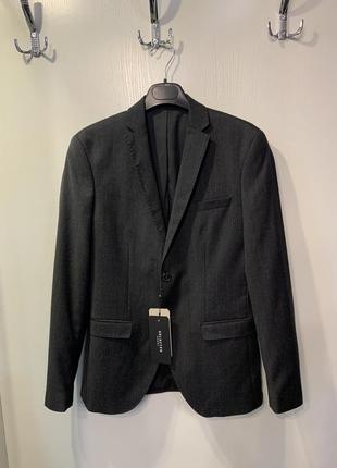 Чоловічий сірий піджак "selected", розмір 44