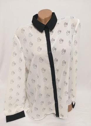 Блуза с лебедями
