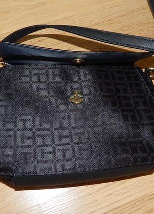 Tommy hilfiger сумка, кроссбоди. оригинал 3