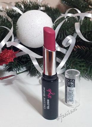 Губная помада flormar delux shine stylo lipstick 46 red carpet