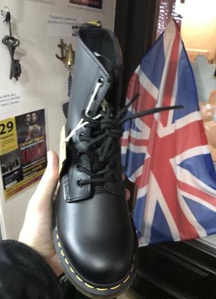 Черевики унісекс dr. martens 1460w black smooth 1460 w шкіра артикул 118210068 фото