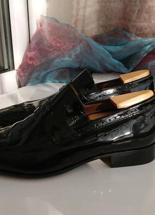 Стильные итальянские мужские туфли из глянцевой кожи размер 40