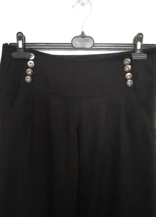 Брюки літні  прямі з легкої тканини брюки жіночі чорні з кишенями 44-46р3 фото