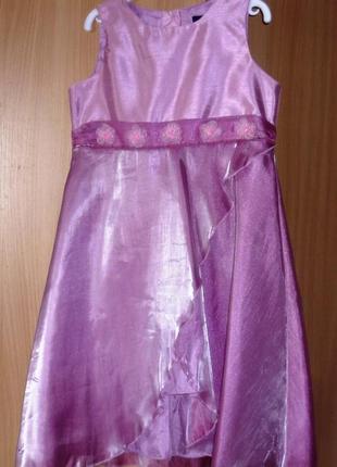 Нарядное лиловое платье на 4-6 лет1 фото