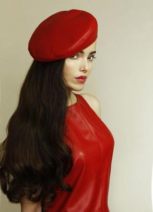 Берет из итальянской экокожи на замшевой основе в стиле dior