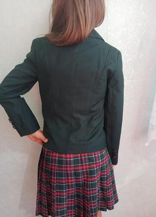 Пиджак школьный ,зеленый на рост 122 см6 фото