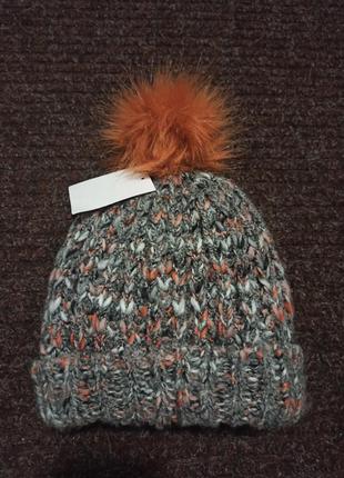 Шапка c&a,тепленькая