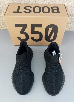 Adidas yeezy boost 350 кроссовки женские черные2 фото