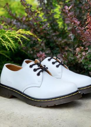 В стиле dr. martens 1461 white ботинки кожаные женские мартинсы туфли