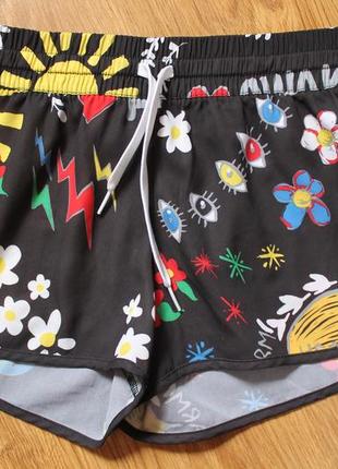 Яркие женские легкие летние шорты adidas originals x pharrell williams artist shorts3 фото