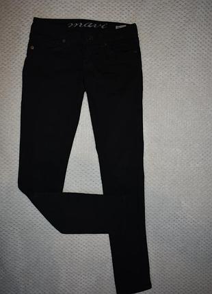 Джинсы скинни