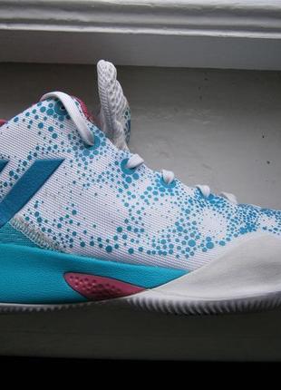 Кросівки баскетбольні adidas crazy heat wmns cq0330 оригінал2 фото