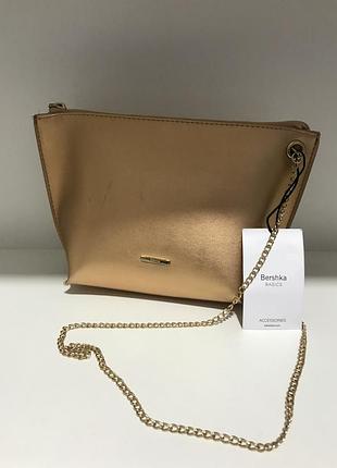 Сумочка bershka basics 2