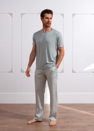 Комплект мужской пижамный футболка брюки hays турция1 фото