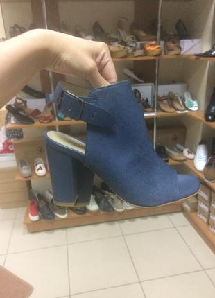 Босоножки португалія 37,38