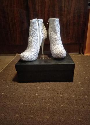 Свадебные ботильоны