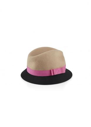 Шляпа с контрастной лентой marc cain