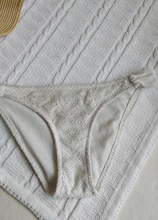 Білі фактурні плавки/розмір l (40)
