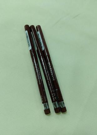 Олівець для губ exaggerate