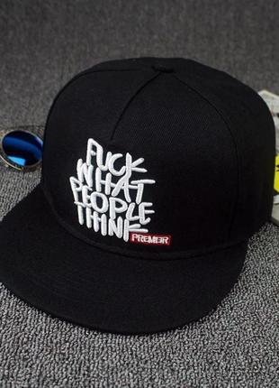 Кепка снепбек fuck с прямым козырьком, унисекс черная