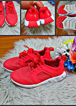 Продам кросовки