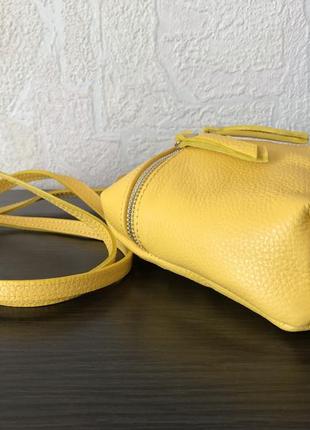 Сумка-рюкзак 29535 /италия/ мини натуральная кожа желтый6 фото