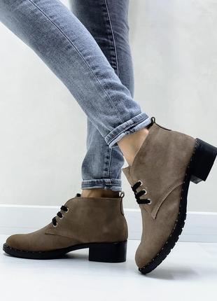 Жіночі замшеві черевики, різні кольори