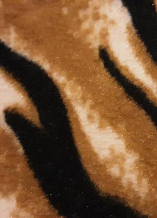 Пальто с тигровым принтом без утеплителя р 46-487 фото