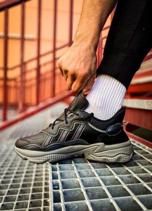 Кроссовки adidas ozweego black leather/xeno on-foot9 фото