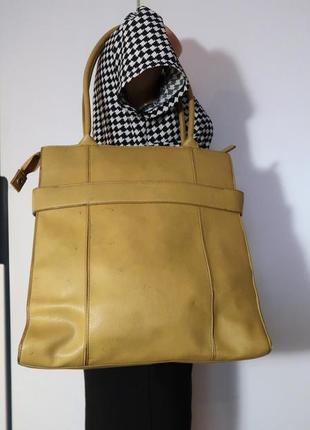 Красивая сумочка с длинным ремешком2 фото