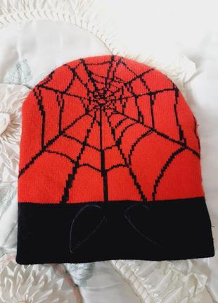 Крута шапка спайдермен