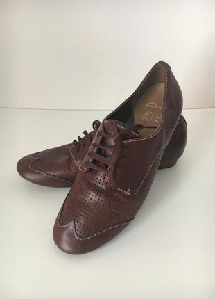 Кожаные туфли женские  стелька 24,5 см clarks4 фото