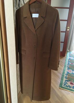 Шикарное пальто pier angelini
