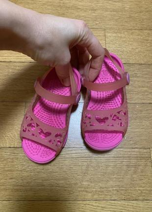 Босоножки сандали для пляжа  крокс crocs c6 22 23