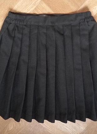 Фірмова шкільна спідниця zippy на 7/8 років.