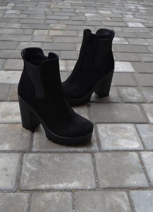 Ботинки женские vesna 9402 черные (весна-осень замша натуральная)