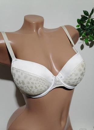 Бюстгальтер силіконові чашки