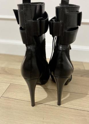 Burberry оригинал 8