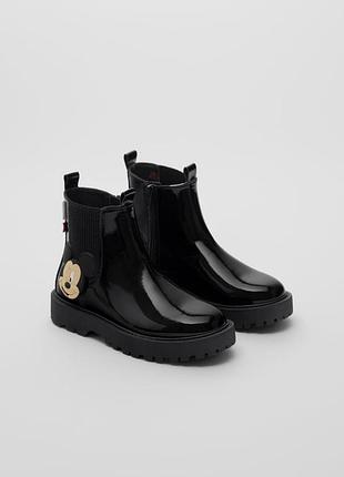 Чобітки zara
