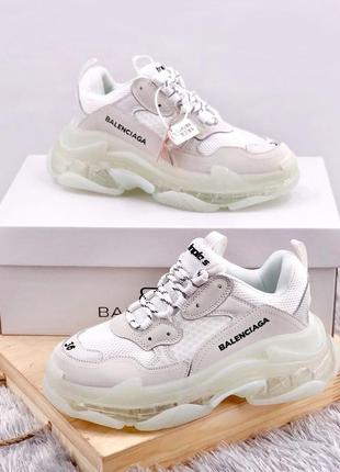 Кросівки в стилі balenciaga triple s кросівки жіночі баленсіага