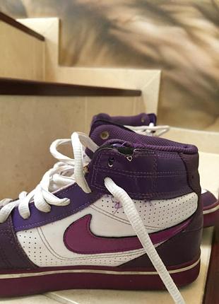 Кроссовки nike
