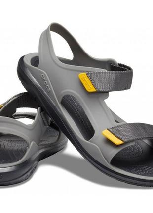 Крокс сандали серые унисекс crocs men's swiftwater expedition sandal, slate grey black7 фото