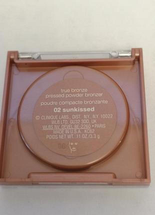 Clinique true bronze pressed powder bronzer компактная пудра, 3,3 гр.2 фото