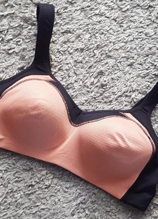 Оригінал.фірмовий,спортивний,м'який бюстгальтер сгапе