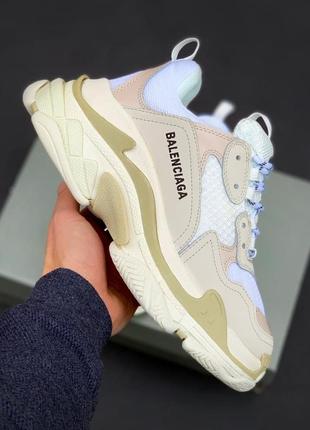 Кросівки в стилі balenciaga triple s white beige баленсіага кросівки жіночі