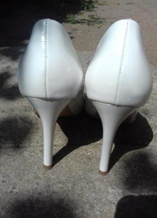Классические,лаковые свадебные туфли лодочки hongquan6 фото