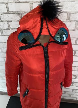 Шикарный модный пуховик/удлиненная куртка стрекоза ,с очками.красный